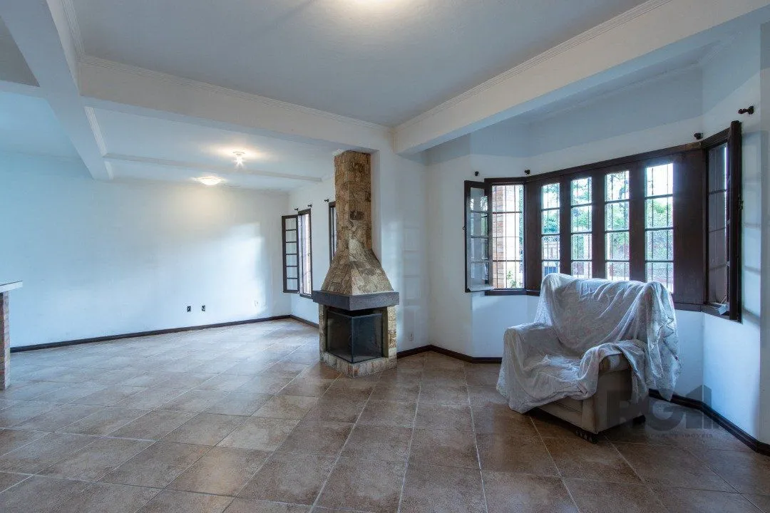 Imagem Casa para Venda - 267.81m², 3 dormitórios, sendo 1 suites, 4 vagas - Ipanema