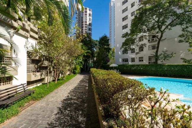 Imagem Apartamento à venda em São Paulo, Real Parque, com 3 quartos, 132m2
