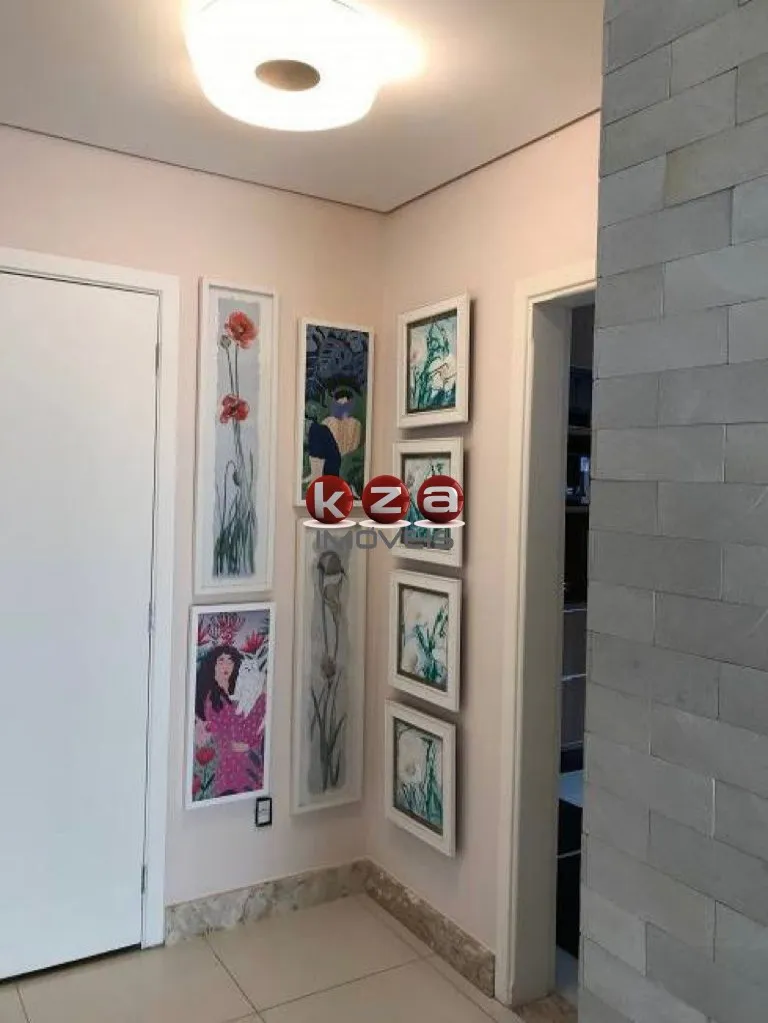 Imagem Casa de luxo em condomínio: 3 quartos, 3 suítes, 3 salas, 5 banheiros, 4 vagas, 334m² em Valinhos-SP no Residencial Reserva das Palmeiras.