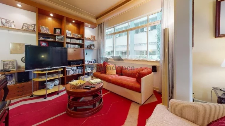 Imagem Apartamento em Higienópolis com 4 quartos (2 suites), e 1 vaga, 285m²
