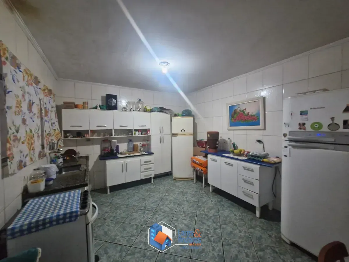 Imagem Casa para venda em Vila Carbone com 4 quartos, sendo 2 suítes, 138m²