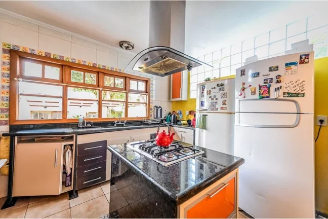 Imagem Casa em Condomínio para venda no bairro Santa Tereza em Porto Alegre