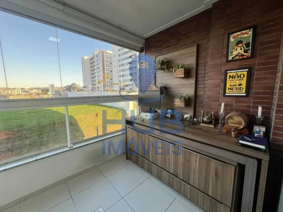Imagem Apartamento com 2 dormitórios sendo 1 suíte e 1 vaga de garagem em Florianópolis/SC