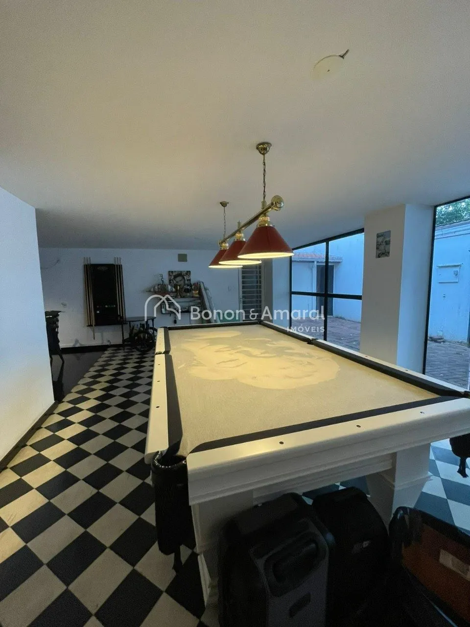 Imagem Casa em bolsão com portaria, 4 quartos, 357 m² à venda no Jardim das Paineiras, Campinas/SP
