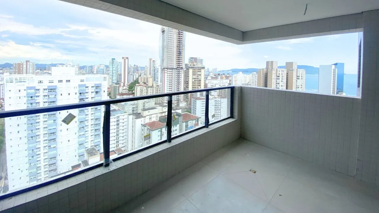 Apartamento com 2 Quartos à Venda, 70 metros em José Menino - Santos