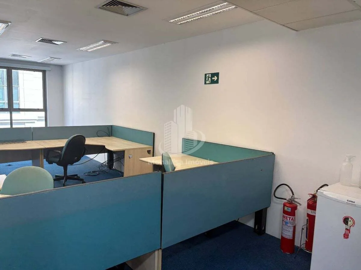 Imagem Sala comercial à venda no bairro Zona Oeste em Rio de Janeiro/RJ