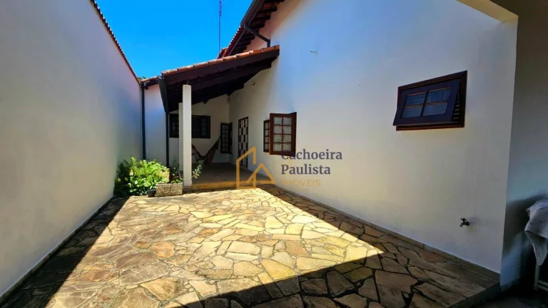 Imagem Casa com 3 dormitórios à venda - Chácara Do Moinho - Cachoeira Paulista/SP