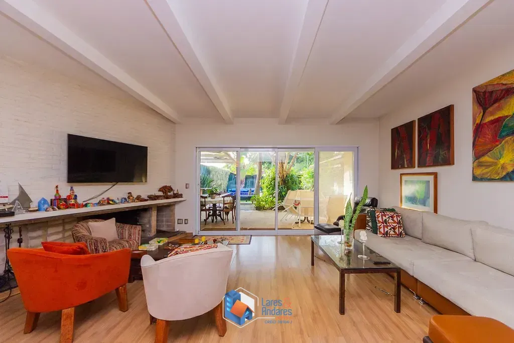 Imagem Casa à venda 4 Quartos 2 Suites 4 Vagas 280M² Interlagos São Paulo - SP