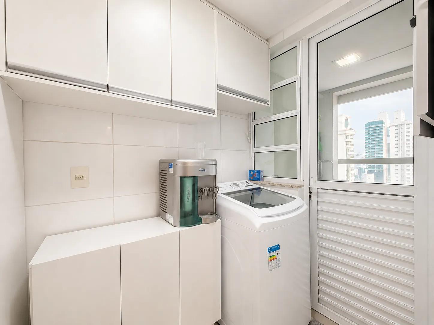 Imagem Apartamento com vista para o mar à venda com 139m2 por R$ 2.600.000,00
