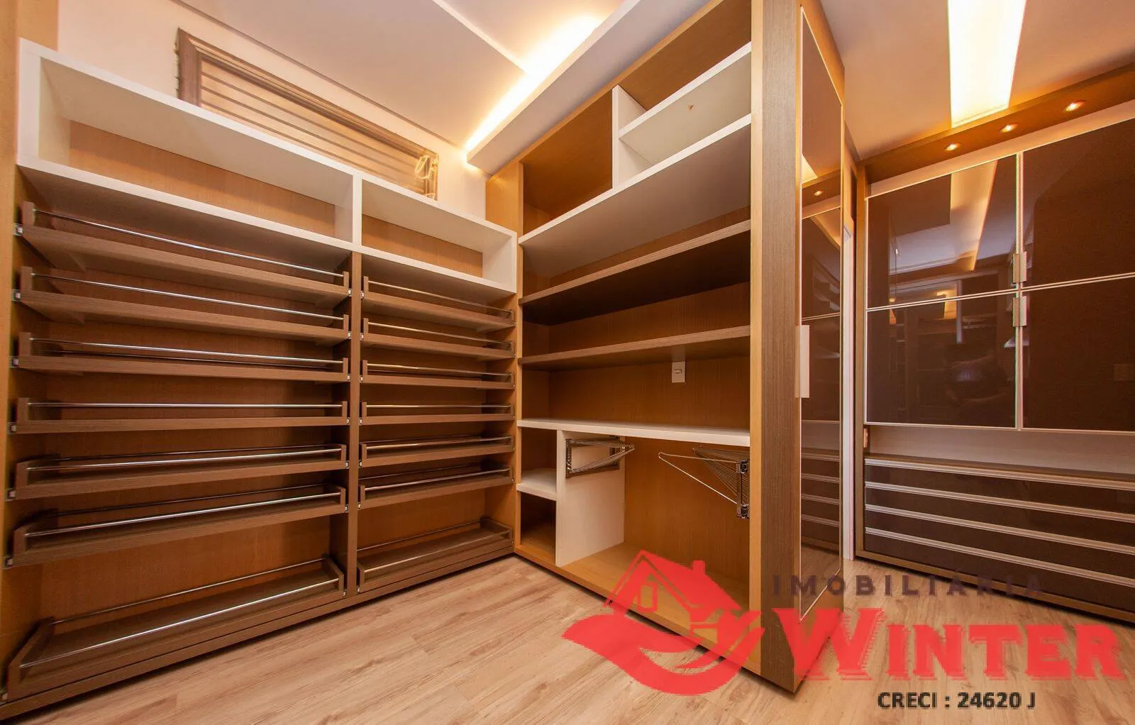 Imagem Casa de Alto Padrão com 430 m2 mobiliada em Bom Principio.