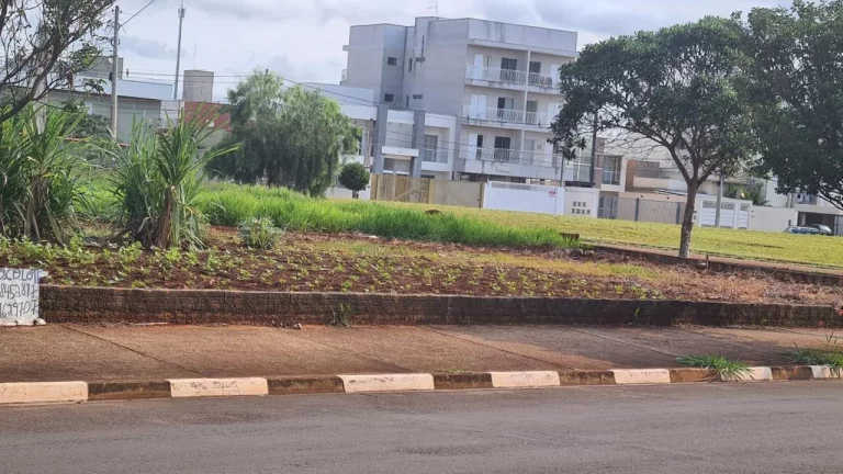 Imagem Terreno à Venda c/ 678m² Recanto das Primaveras, em Boituva
