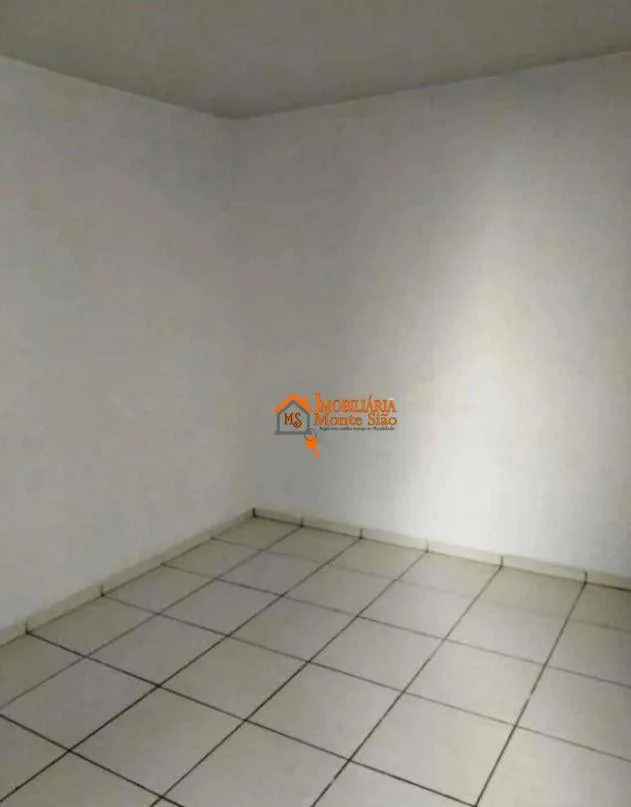 Imagem Apartamento com 2 dormitórios à venda, 44 m² por R$ 234.000 - Água Chata - Guarulhos/SP