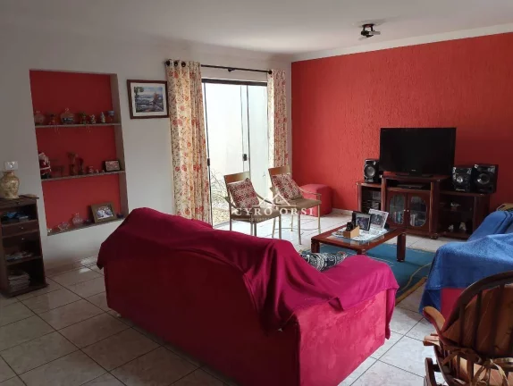 Imagem Casa com 3 dormitórios à venda, 220 m² por R$ 650.000,00 - Bongue - Piracicaba/SP