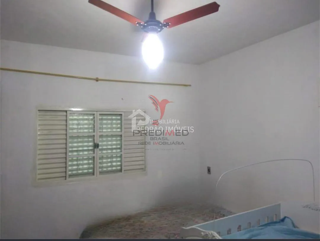 Imagem Casa de 3 quartos, 372m² no bairro Vila Baccili, em Lençóis Paulista