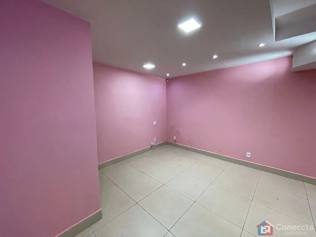 Imagem Loja para alugar, 21 m² por R$ 936,37 - Centro - Patos de Minas/MG