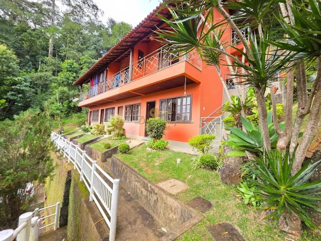 Foto do imóvel Casa em Condomínio para Venda em Teresópolis / RJ em Estrada Abelardo da Cunha