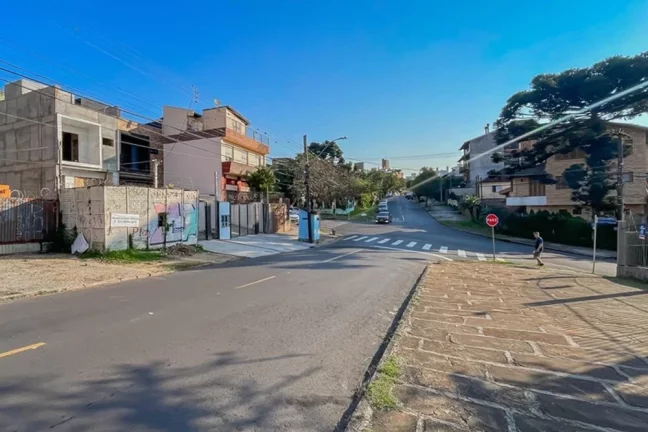 Imagem Terreno/Lote Residencial para venda no bairro Chácara das Pedras em Porto Alegre