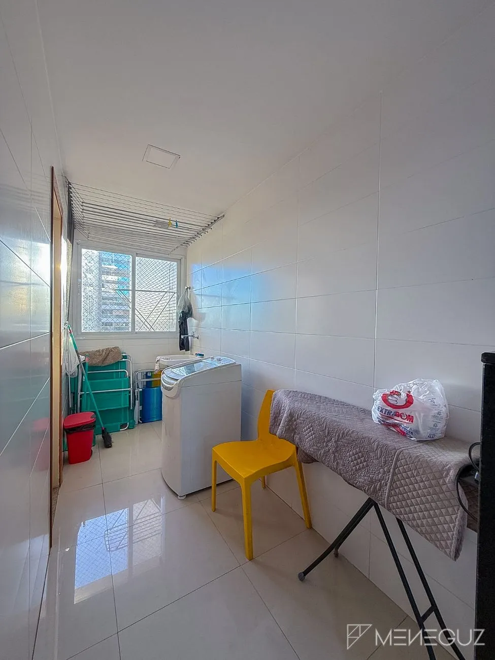 Imagem Apartamento à venda na Praia do Morro, Guarapari - 3 quartos, 2 suítes, frente mar, mobiliado