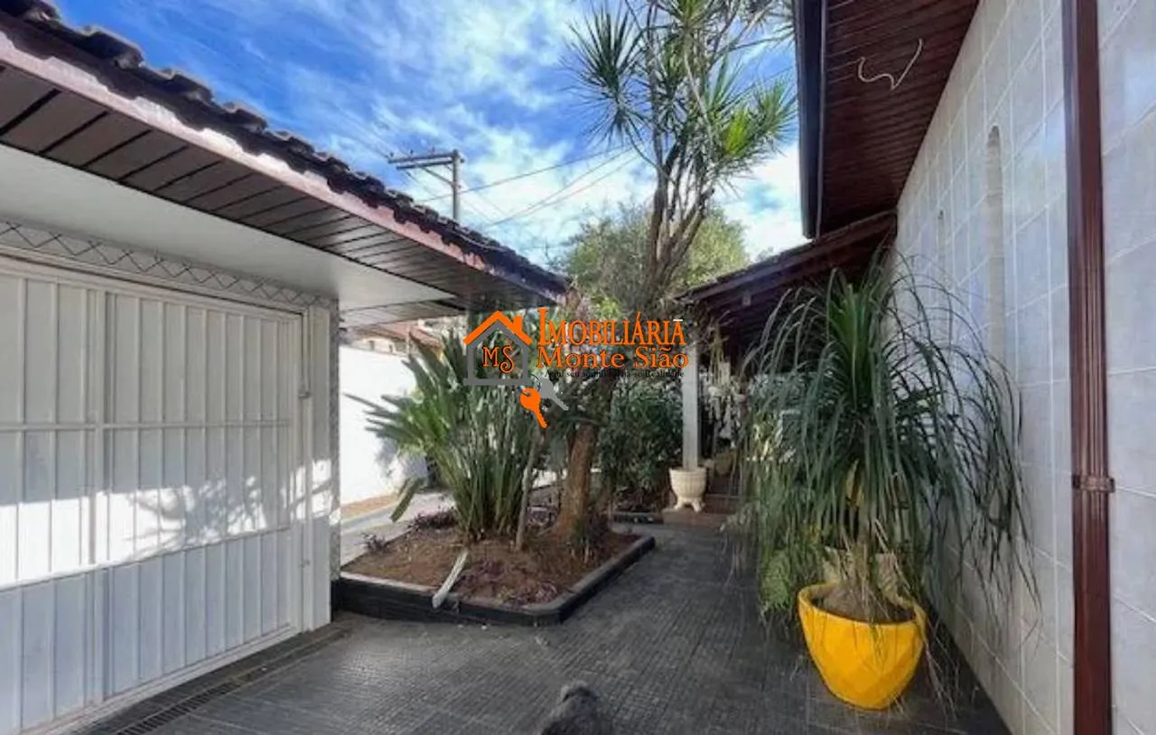 Imagem Casa com 3 dormitórios à venda, 860 m² por R$ 1.200.000 - Jardim do Papai - Guarulhos/SP