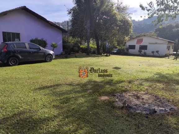Imagem Chácara com 3 dormitórios à venda, 3700 m² por R$ 694.000,00 - Bairro do Barreiro - Extrema/MG