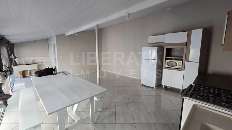 Imagem Casa a venda na Meia Praia, Navegantes, SC