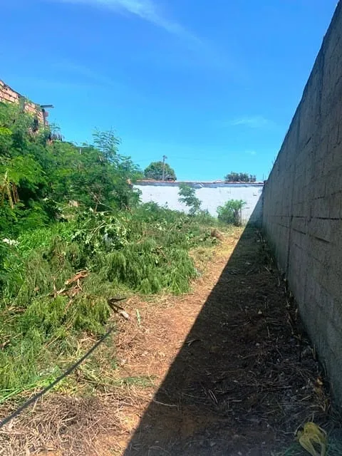 Imagem Terreno à venda 250M², Conjunto Residencial Araretama, Pindamonhangaba - SP