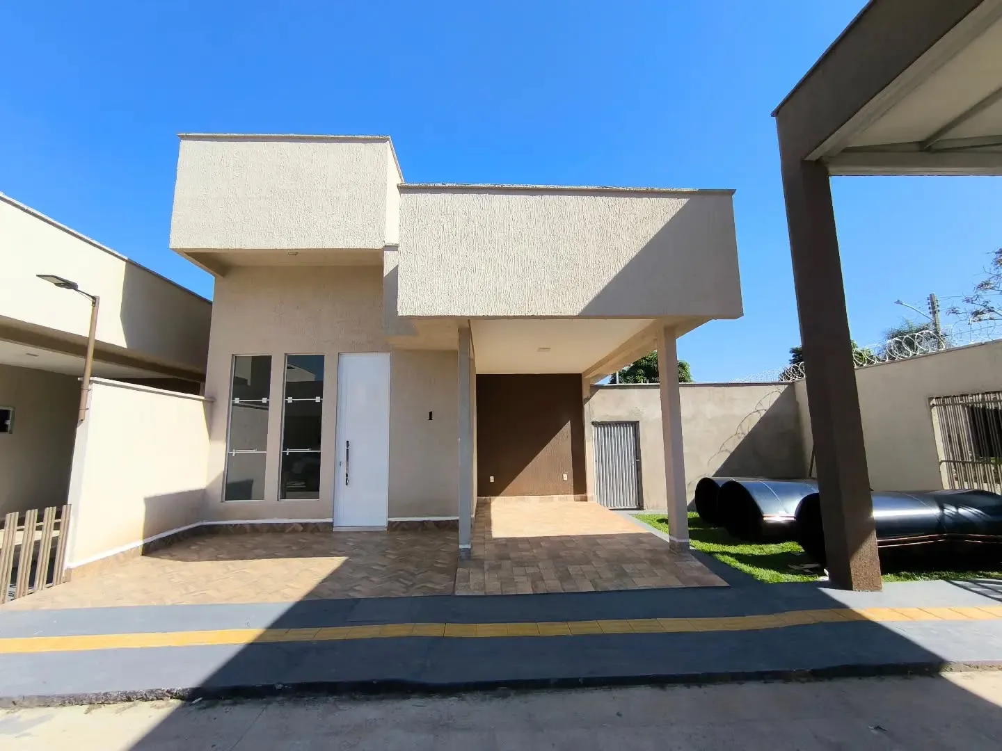 Foto do imóvel Casa De 3/4 Sendo 2 Suites Em Cond A 1 Km Do Terminal Vila Brasilia Com Area Gourmet em Rua Itu - Vila Brasilia, Aparecida De Goiania - GO