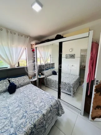 Imagem Casa Duplex à Venda - Condomínio Residencial Flórida Parque - Oportunidade 285 mil