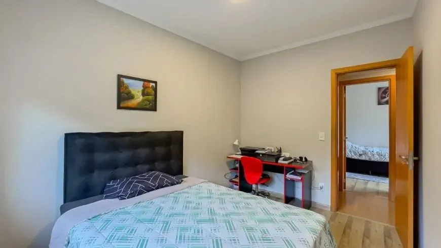 Imagem Apartamento Locado 3 Quartos sacada e churrasquira, Av. Panamericana - Lindoia