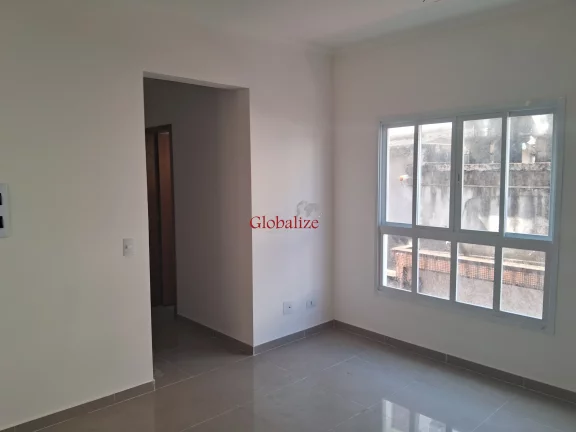 Imagem Belo sobrado em Vilagio no bairro do Marapé com 2 suítes, garagem privativa a venda por R$ 695.000,00