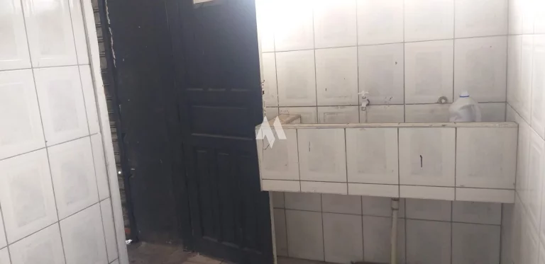Imagem Pavilhão/Galpão à venda no bairro Macuco - Santos/SP