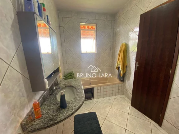 Imagem Casa com 3 dormitórios à venda, 250 m² por R$ 800.000,00 - Condomínio Fazenda Solar - Igarapé/MG
