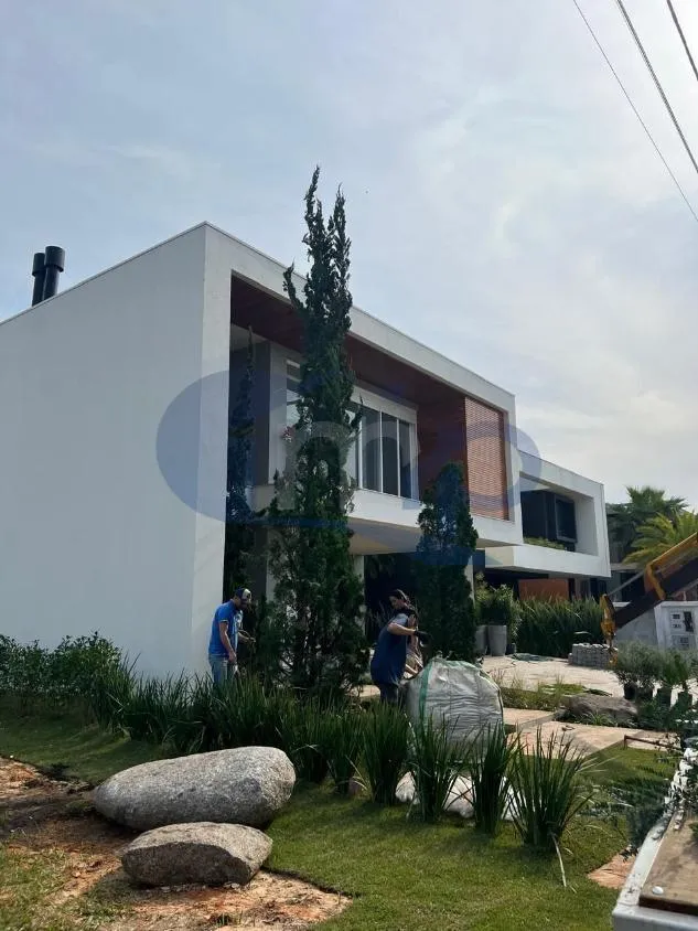 Imagem Casa a venda com 4 dormitorios no Engenho Velho em Torres/RS