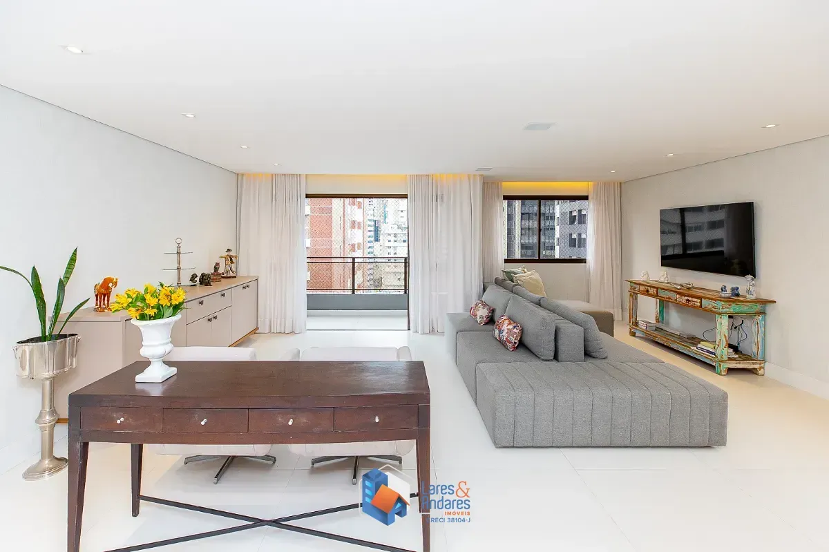 Imagem Apartamento para venda em Itaim Bibi com 4 quartos, sendo 3 suítes, 197m²