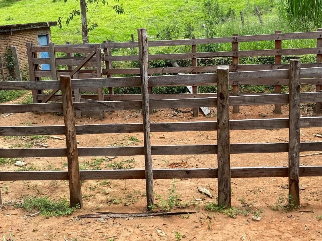 Imagem Vendo uma ótima chácara em Itaguara/MG com 23.000 m²