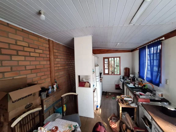 Imagem Casa mista a venda, 2 quartos, 2 banheiros, garagem, Tarumã, Viamão/RS.