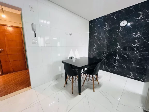 Imagem Apartamento à venda com sacada reformado!