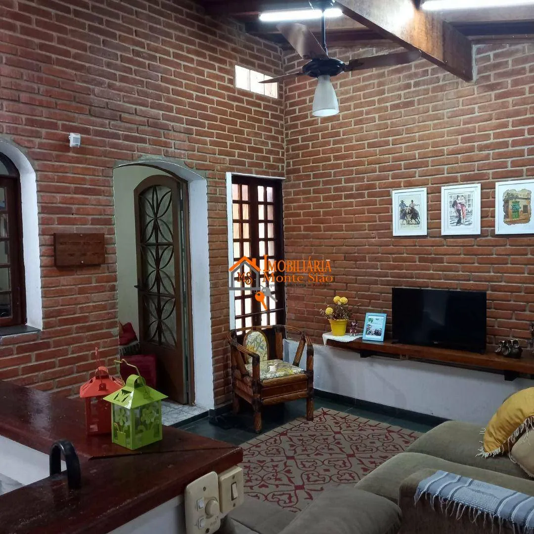 Imagem Sobrado com 2 dormitórios à venda, 180 m² por R$ 393.000,00 - Jardim Santa Mena - Guarulhos/SP