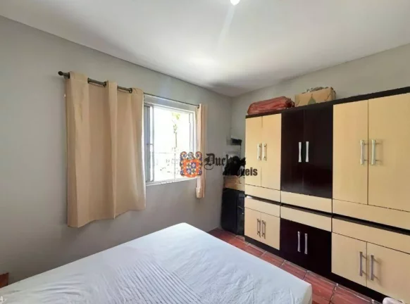 Imagem Apartamento com 3 dormitórios à venda, 78 m² por R$ 290.000 - Enseada - Guarujá/SP