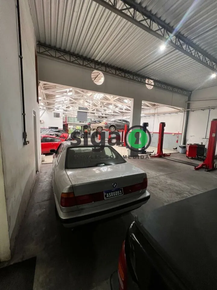 Imagem Galpão a Venda em Moema - 740m² com 30 Vagas - Perto Metrô Eucaliptos!