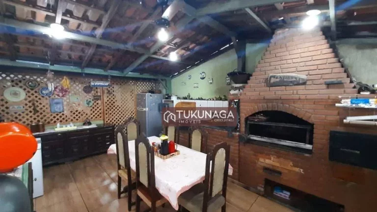 Foto do imóvel Sobrado com 5 dormitórios à venda, 300 m² por R$ 570.000,00 - Jardim Vila Galvão - Guarulhos/SP
