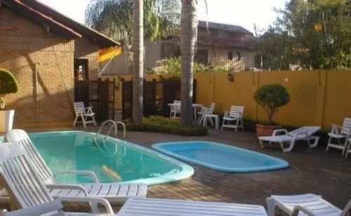 Imagem Casa condomínio, 3 dormitórios, 1 suíte, 2 vagas