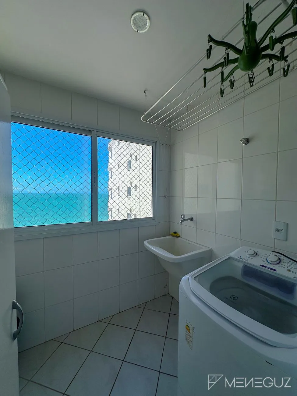 Imagem Apartamento 3 Quartos Mobiliado com Vista Mar na Praia do Morro - Ed. Alibaba