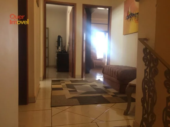 Imagem Casa à venda em Ribeirão Preto-SP: 3 quartos, 1 suíte, 2 salas, 4 banheiros, 7 vagas de garagem, 249,00 m² de área.