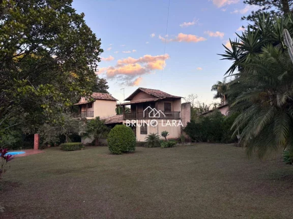 Imagem Casa com 3 dormitórios à venda, 150 m² por R$ 695.000,00 - Condomínio Fazenda Solar - Igarapé/MG