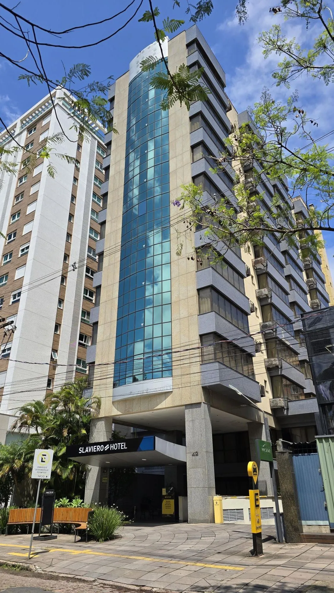 Imagem Flat em frente ao Parcão, na Comendador Caminha.