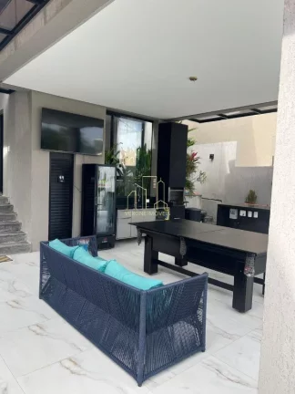 Imagem Oportunidade ? Casa de Alto Padrão à Venda em Alphaville 2, Salvador