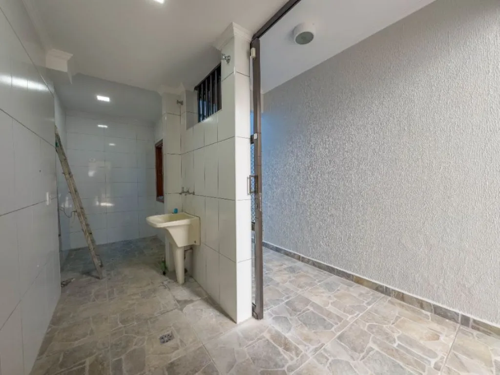 Imagem CASA COM 286,96 m² - CANTO DO FORTE - PRAIA GRANDE SP