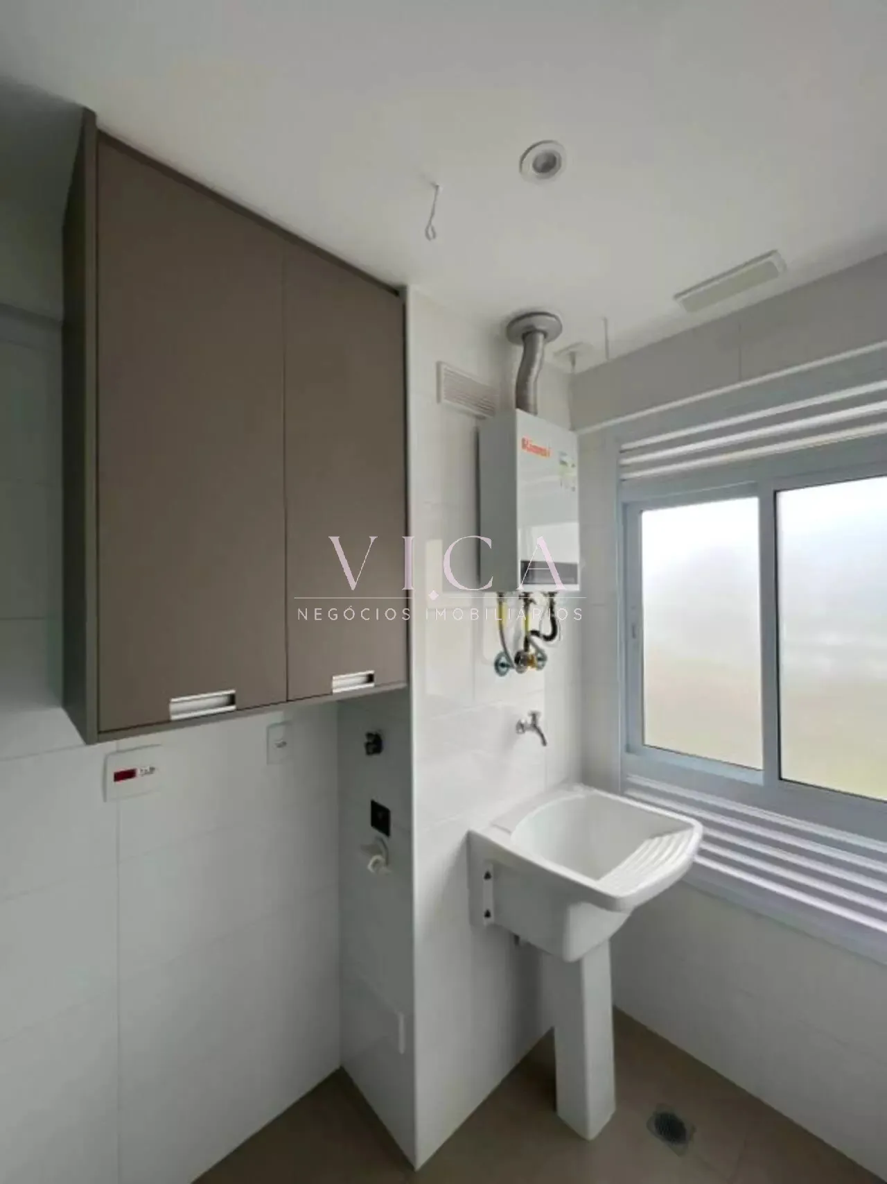 Imagem Apartamento 1 dormitório para alugar, 53m² por R$ 3.750 - Alphaville/SP