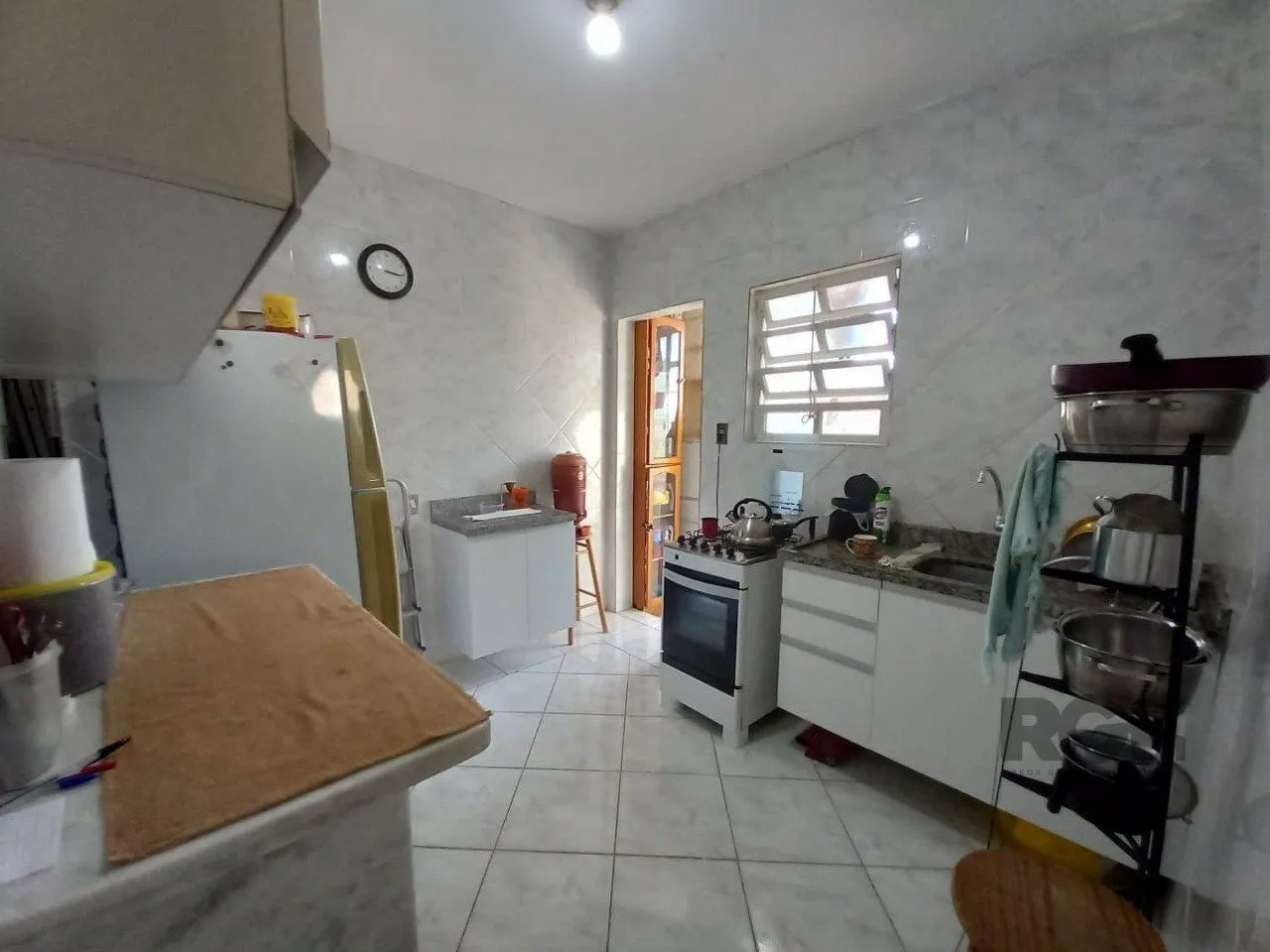 Imagem Apartamento 3 dormitórios com casa nos fundos